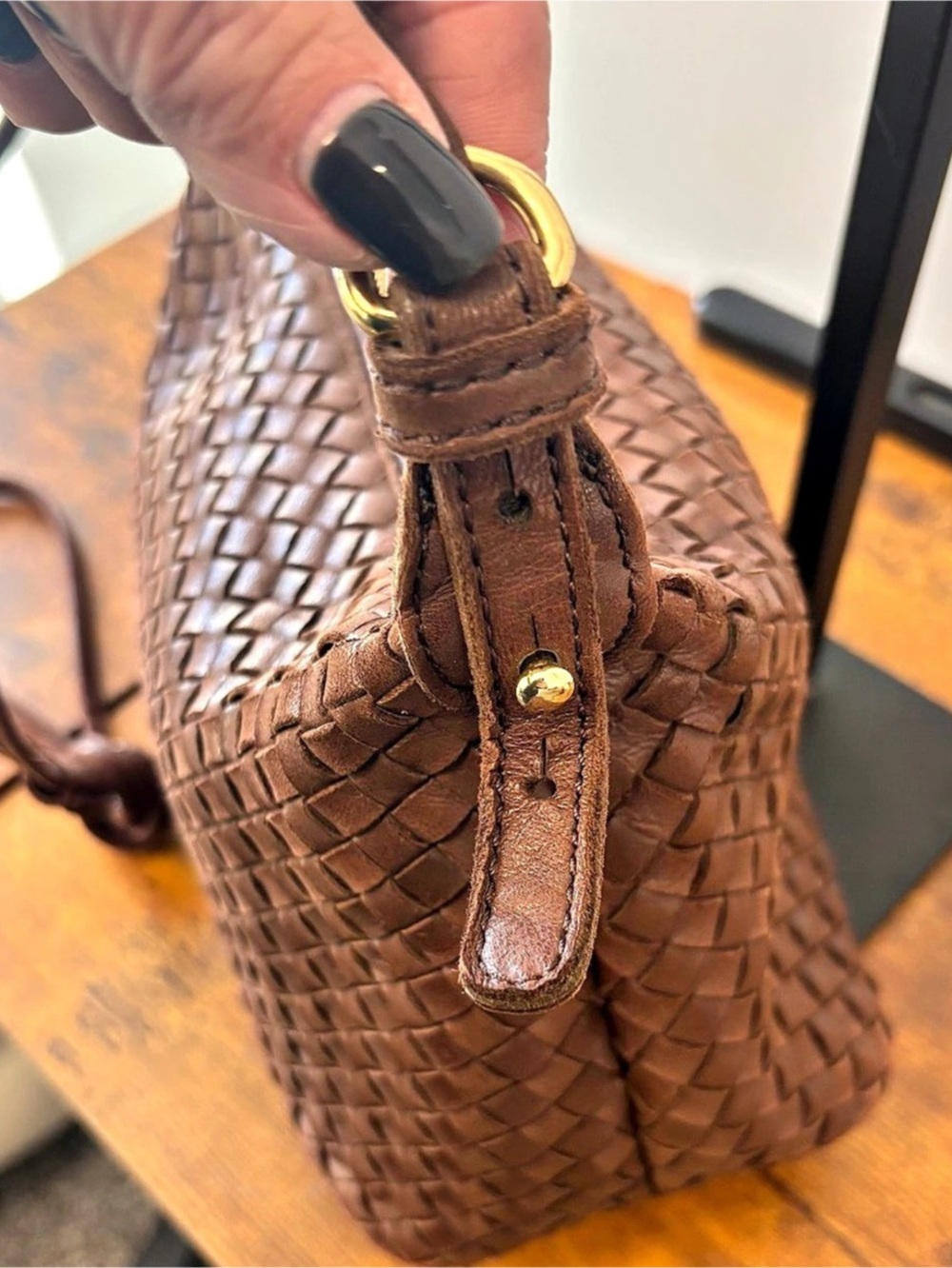 Margot Brown Woven Leather Crossbody Bag – Cognac Braided Shoulder Purse - Picture 4 of 5